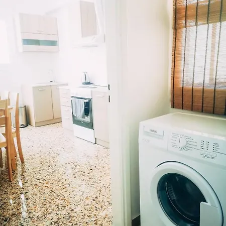 公寓 Explore Greece From Colorful City Centre