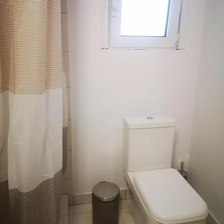 Explore Greece From Colorful City Centre * Chalkís